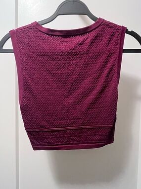 Babaton Sleeveless Pointelle Tank Top - Plum